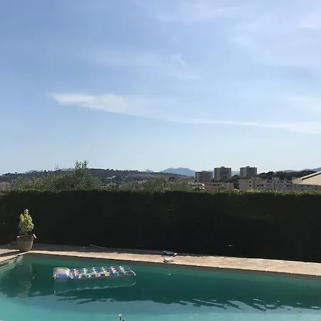 10mn De Cannes, Entiere De 150m2. Willa