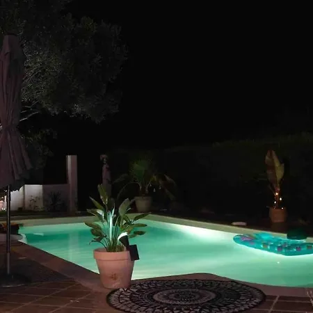 10mn De Cannes, Entiere De 150m2. Ле-Канне