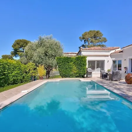 10mn De Cannes, Entiere De 150m2. Villa *