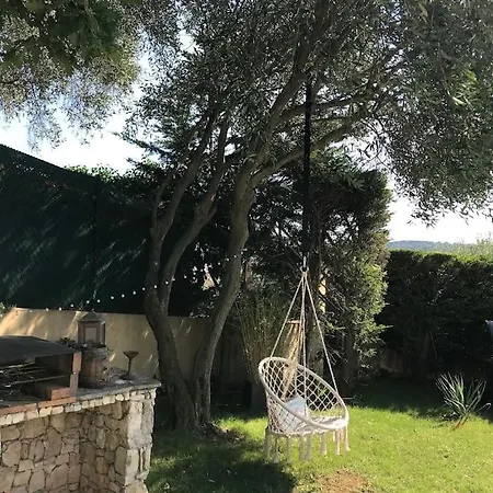 10mn De Cannes, Entiere De 150m2. * Ле-Канне