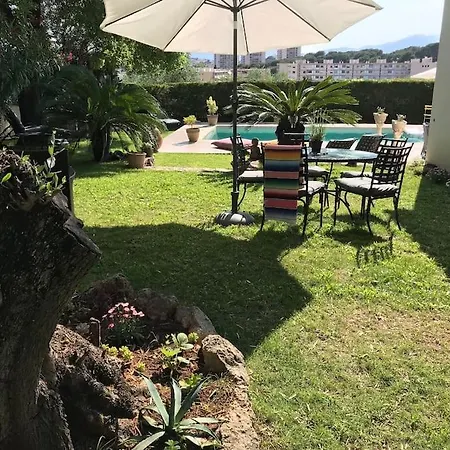 10mn De Cannes, Entiere De 150m2. *